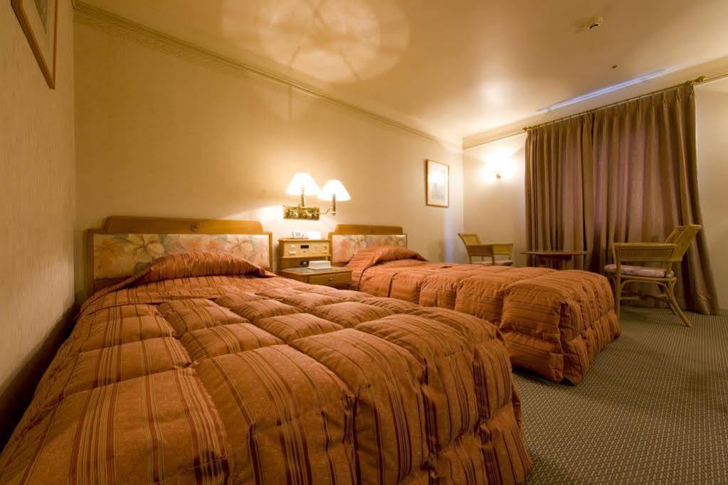 Hotel Merieges ميازاكي المظهر الخارجي الصورة